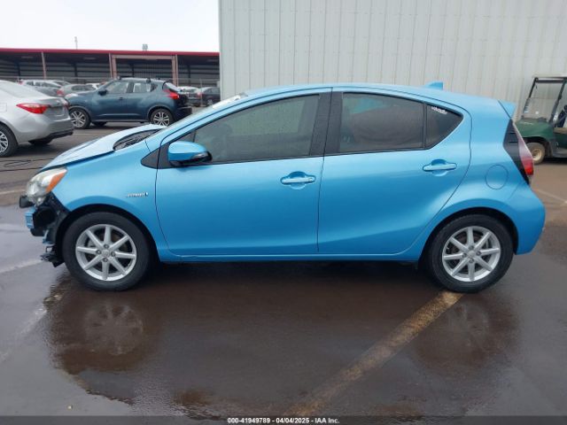 JTDKDTB37F1109905 Toyota Prius C Four/one/three/two