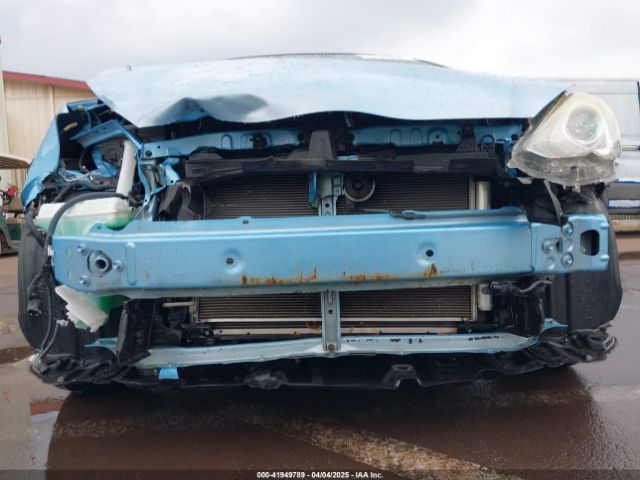 JTDKDTB37F1109905 Toyota Prius C Four/one/three/two