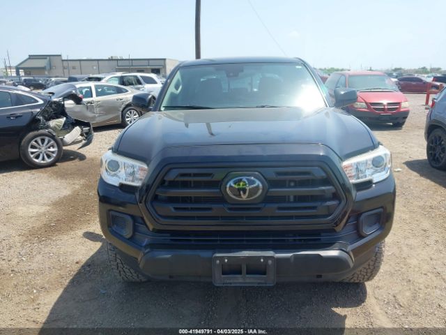 5TFAX5GN5JX126118 Toyota Tacoma Sr