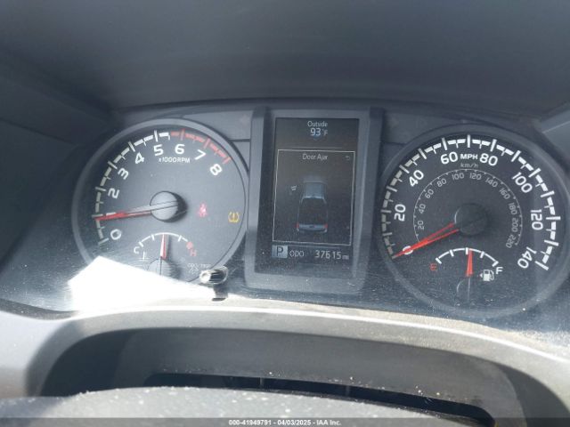 5TFAX5GN5JX126118 Toyota Tacoma Sr