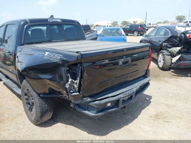 5TFAX5GN5JX126118 Toyota Tacoma Sr