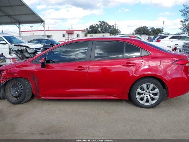 5YFEPMAE1MP215207 Toyota COROLLA LE