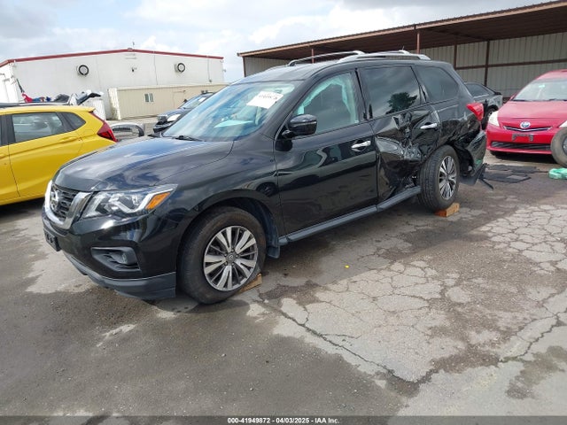 5N1DR2MN3JC663826 Nissan Pathfinder S