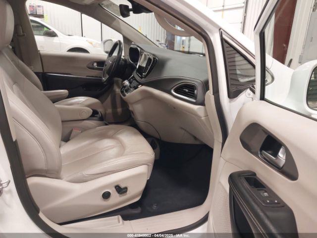 2C4RC1L79MR602727 Chrysler Pacifica Hybrid Touring L