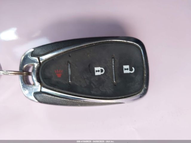 2GNAXKEV2M6111220 Chevrolet Equinox Fwd Lt