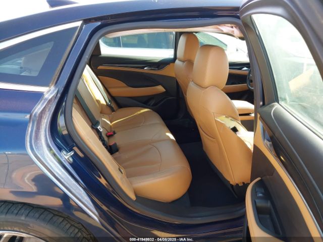 1G4ZP5SS5HU140723 Buick Lacrosse Essence