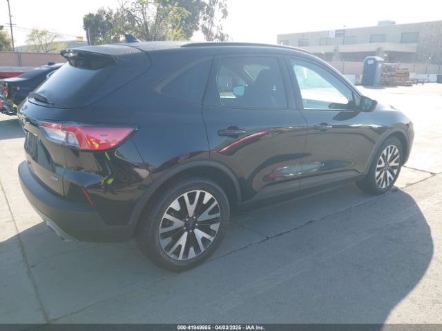 1FMCU0BZ3LUC35370 Ford Escape Se Sport Hybrid