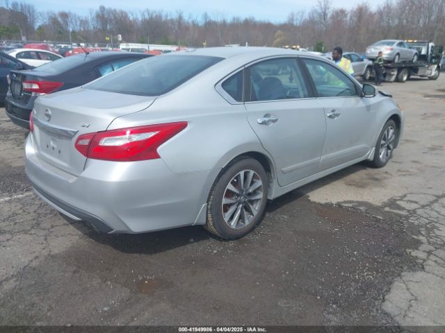 2017 NISSAN ALTIMA 1N4AL3AP3HC250163 Photo 3