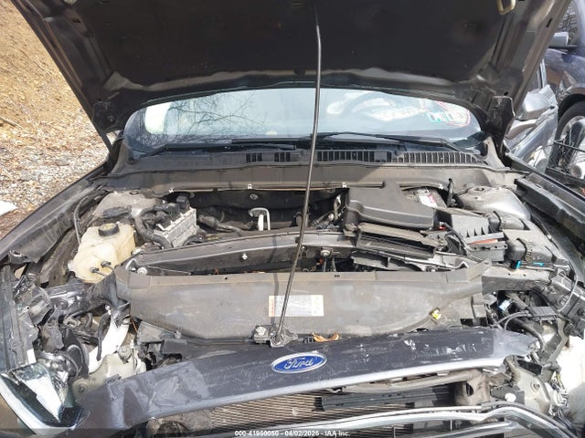 3FA6P0H73GR103615 Ford FUSION SE