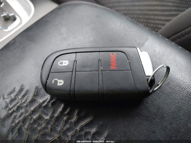 3C4PDCABXET135338 Dodge JOURNEY SE