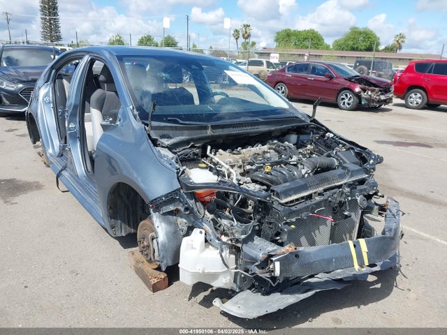JTDEPRAE9LJ059093 Toyota COROLLA LE