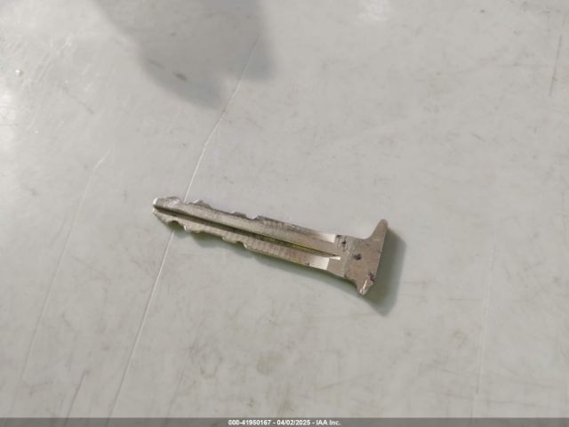 JTMRFREV7EJ002795 Toyota Rav4 Xle