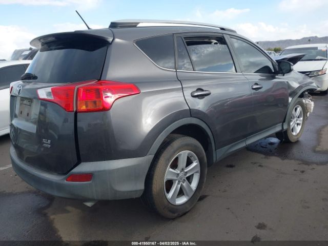 JTMRFREV7EJ002795 Toyota Rav4 Xle