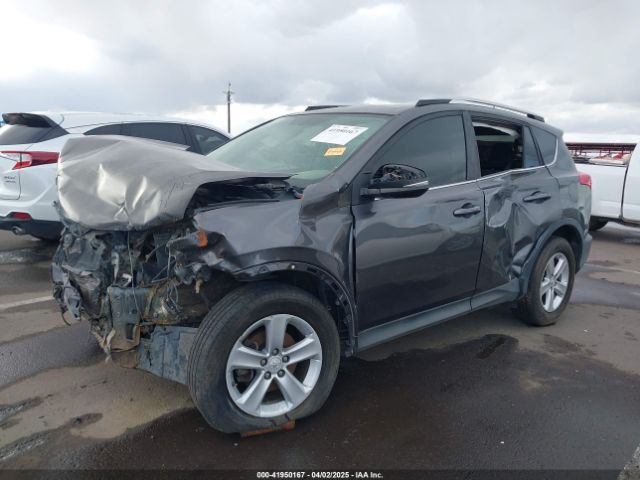 JTMRFREV7EJ002795 Toyota Rav4 Xle