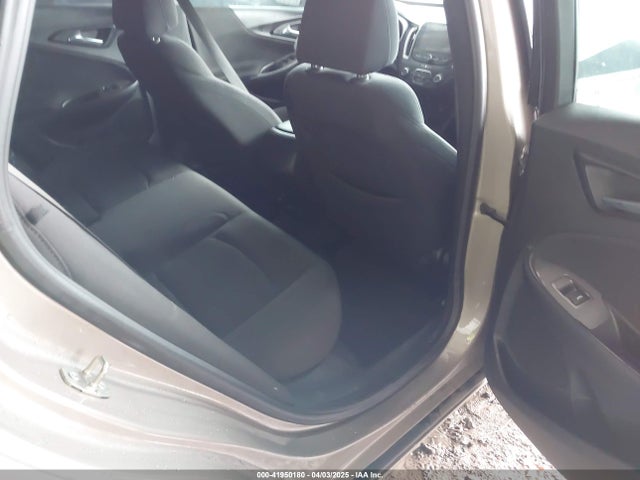 Chevrolet lfv 2023 1G1ZB5ST9PF116447 Image 8