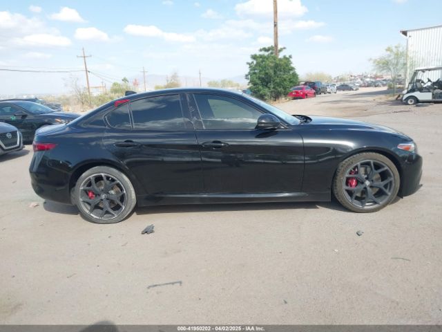 ZARFAMBN8M7645229 Alfa Romeo Giulia Ti Rwd