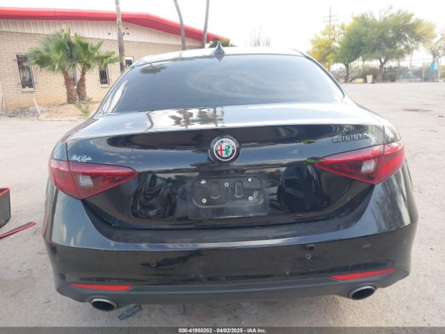 ZARFAMBN8M7645229 Alfa Romeo Giulia Ti Rwd