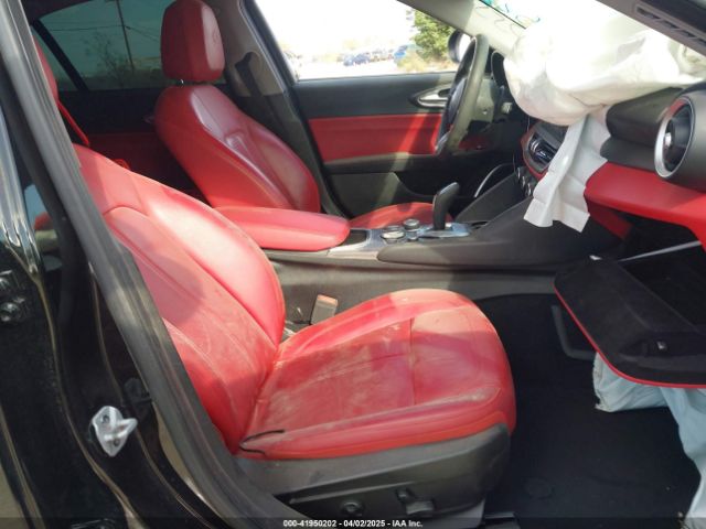 ZARFAMBN8M7645229 Alfa Romeo Giulia Ti Rwd