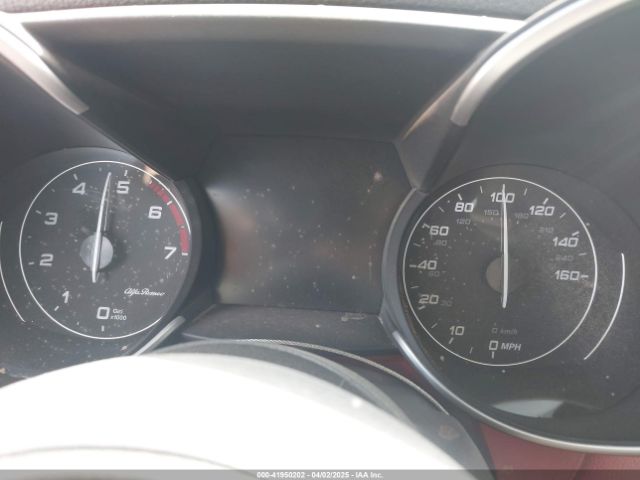 ZARFAMBN8M7645229 Alfa Romeo Giulia Ti Rwd