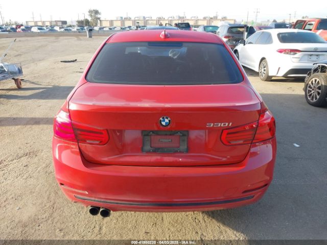 WBA8B9C58JEE83010 BMW 330I
