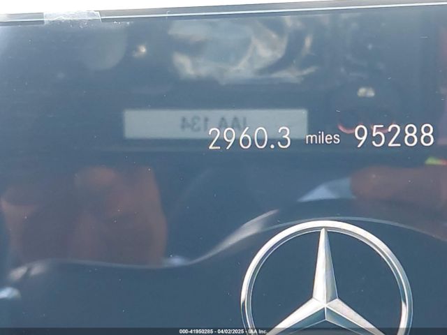 W1K3G4EB3NJ371168 Mercedes-Benz A 220