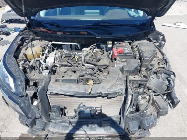 5N1AT3BA8MC766531 Nissan Rogue Sv Fwd