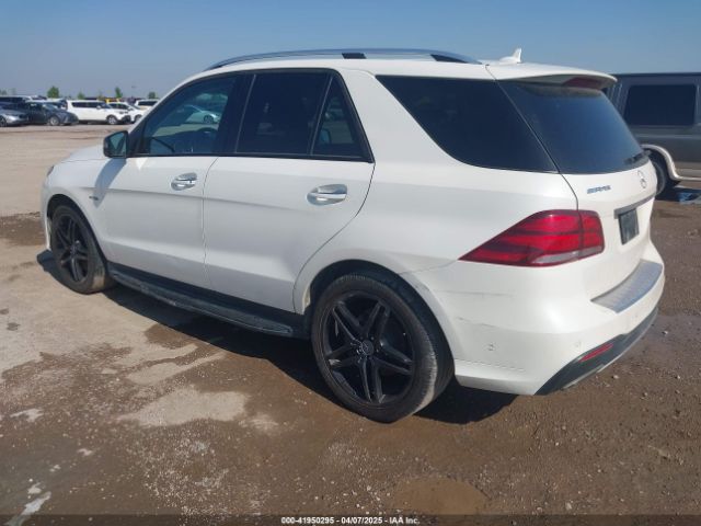 2018 MERCEDES-BENZ AMG GLE 43 4JGDA6EB7JB142522 Photo 2