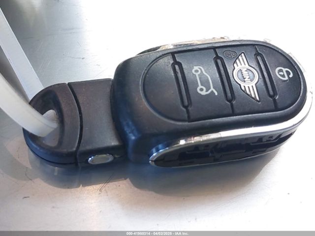 2017 MINI HARDTOP WMWXU1C57H2E18670 Photo 10