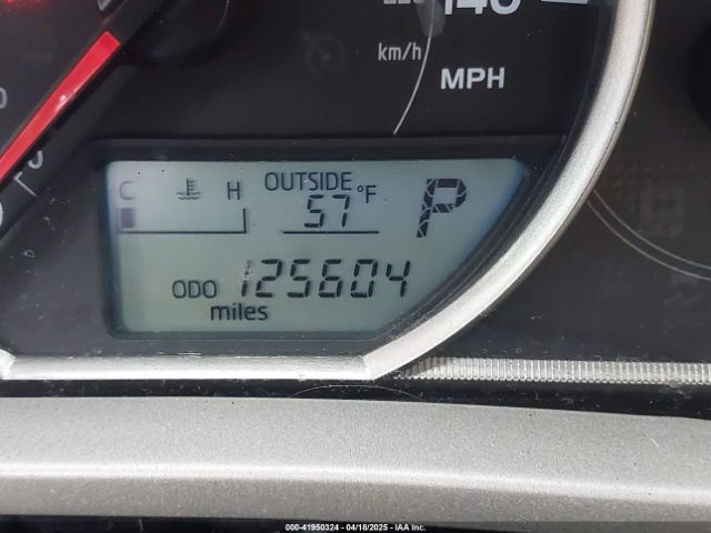 2T3RFREV7FW251651 Toyota Rav4 Xle