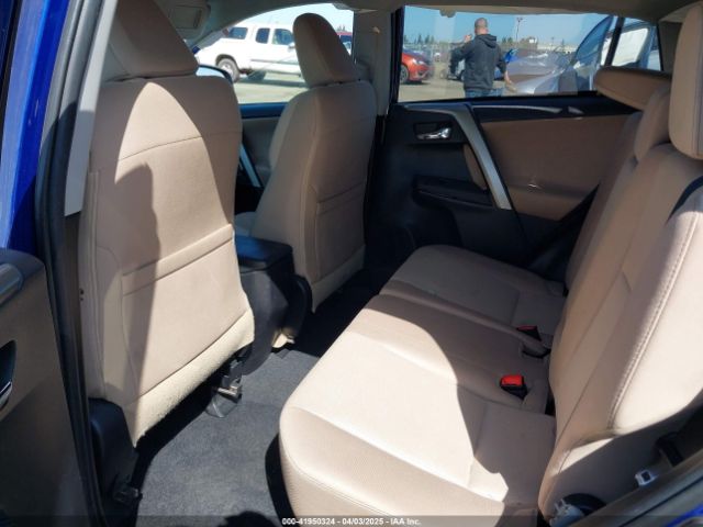 2T3RFREV7FW251651 Toyota Rav4 Xle