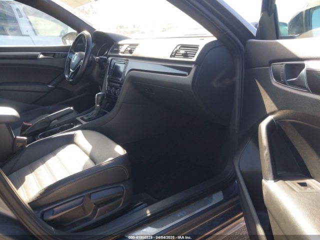 1VWJM7A39JC026572 Volkswagen Passat 3.6l V6 Gt