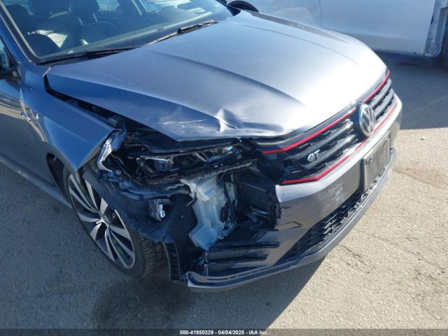 1VWJM7A39JC026572 Volkswagen Passat 3.6l V6 Gt