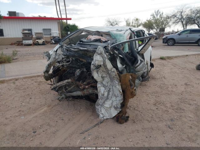 5J6RM3H3XFL023217 Honda CR-V LX