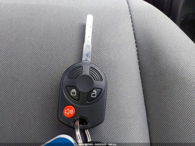 1FMCU0G7XGUB75472 Ford ESCAPE SE