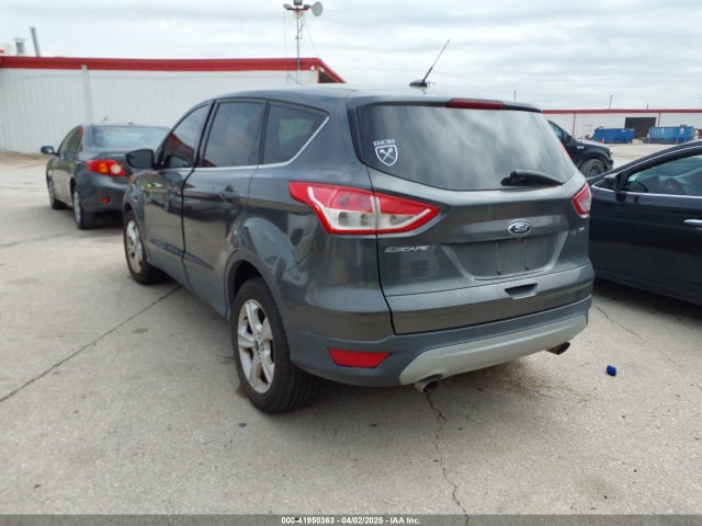 1FMCU0G7XGUB75472 Ford ESCAPE SE