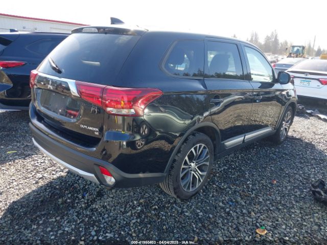 JA4AD3A30JZ040881 Mitsubishi Outlander Se