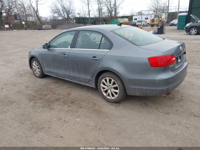 3VWD17AJ2EM311218 Volkswagen Jetta 1.8t Se
