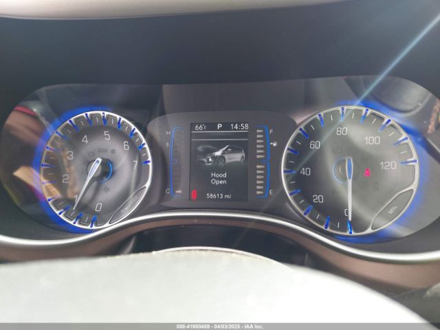 2C4RC1BG8JR116259 Chrysler Pacifica Touring L