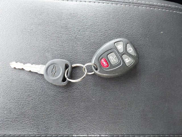 1GNKVHKD0HJ102663 Chevrolet Traverse 2lt
