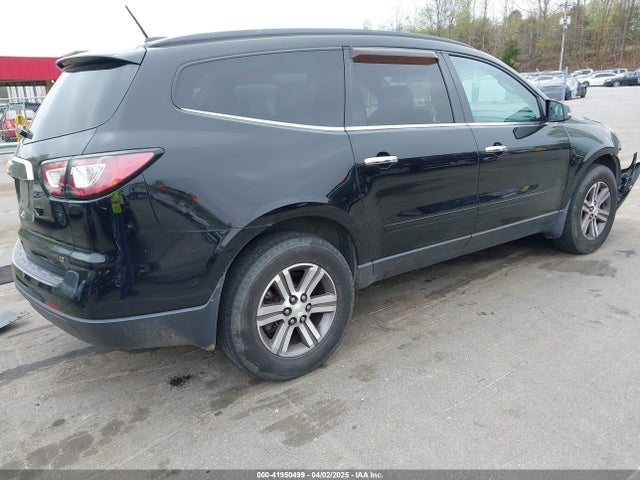 1GNKVHKD0HJ102663 Chevrolet Traverse 2lt