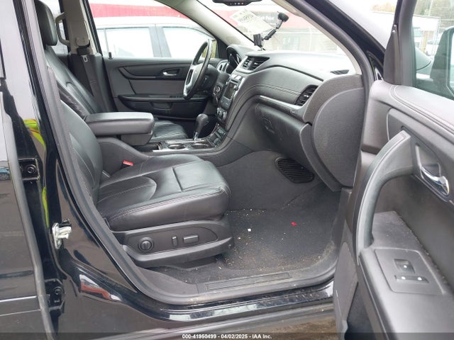 1GNKVHKD0HJ102663 Chevrolet Traverse 2lt