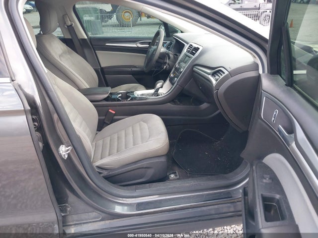 3FA6P0G75FR134560 Ford FUSION S