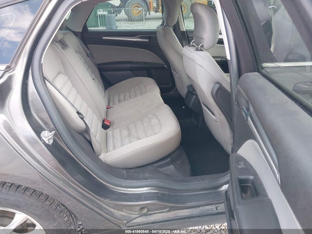 3FA6P0G75FR134560 Ford FUSION S