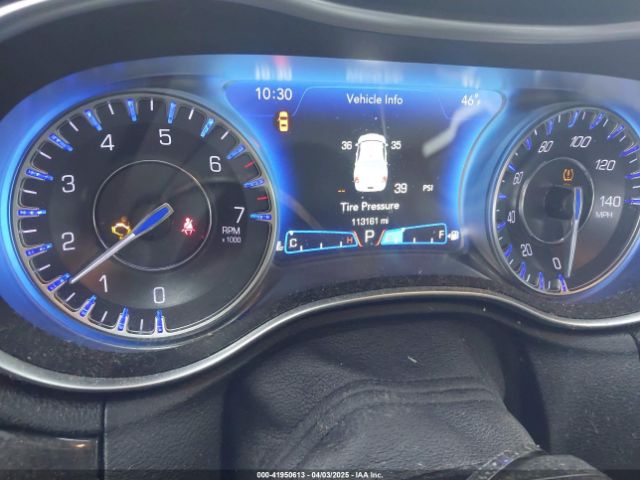 2C3CCAKG1KH586537 Chrysler 300 Limited Awd