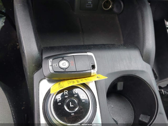 1FMCU0G61NUA66970 Ford ESCAPE SE
