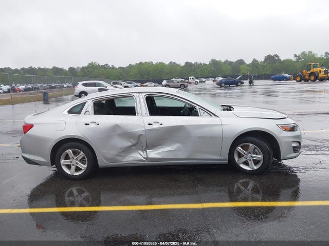 1G1ZC5ST2MF033046 Chevrolet Malibu Fwd 1fl