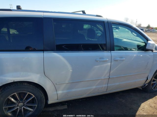2C4RDGCG8HR580449 Dodge Grand Caravan Sxt