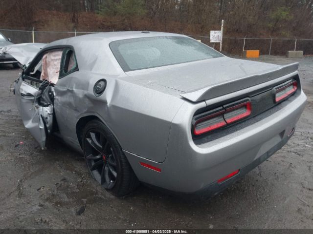 2C3CDZBT2JH280339 Dodge Challenger R/t