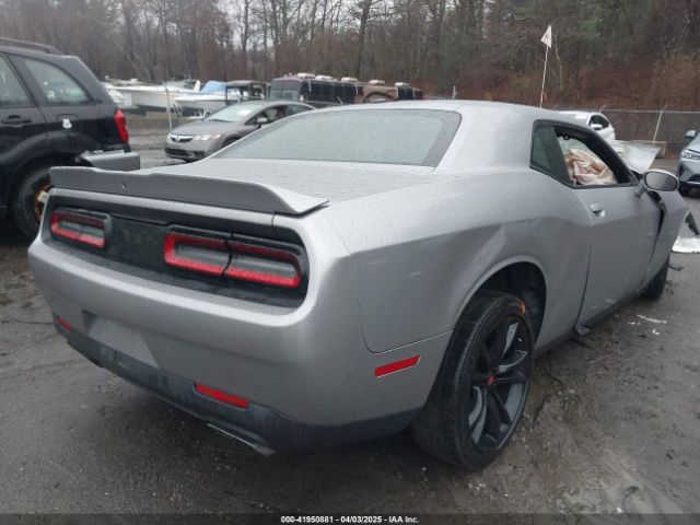 2C3CDZBT2JH280339 Dodge Challenger R/t