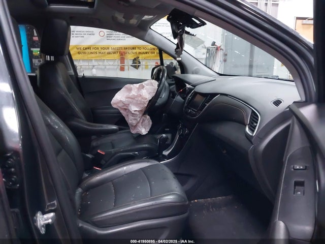 3GNCJRSB7LL238200 Chevrolet Trax Awd Premier
